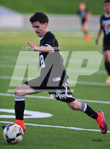 Thumbnail 2 in Sharpstown vs. Furr (UIL 5A Quarterfinal) photogallery.