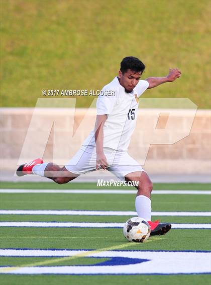 Thumbnail 1 in Sharpstown vs. Furr (UIL 5A Quarterfinal) photogallery.
