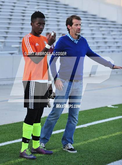 Thumbnail 2 in Sharpstown vs. Furr (UIL 5A Quarterfinal) photogallery.