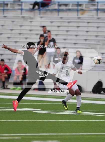 Thumbnail 3 in Sharpstown vs. Furr (UIL 5A Quarterfinal) photogallery.