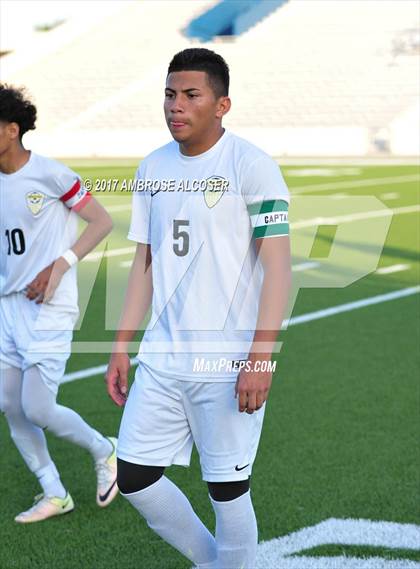 Thumbnail 3 in Sharpstown vs. Furr (UIL 5A Quarterfinal) photogallery.