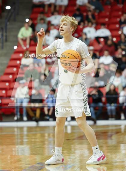 Thumbnail 3 in Sky View vs. Snow Canyon (UHSAA 4A Semifinal Playoff) photogallery.