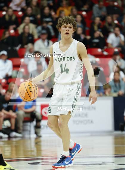 Thumbnail 2 in Sky View vs. Snow Canyon (UHSAA 4A Semifinal Playoff) photogallery.