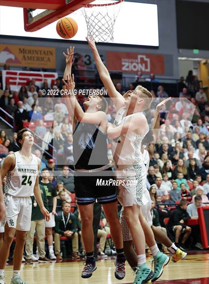 Thumbnail 3 in Sky View vs. Snow Canyon (UHSAA 4A Semifinal Playoff) photogallery.