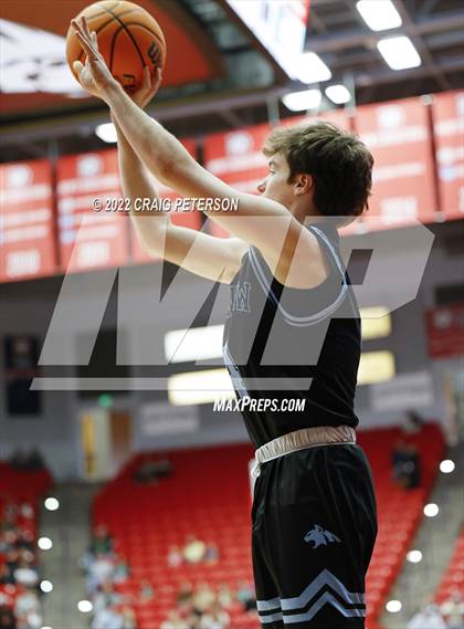 Thumbnail 1 in Sky View vs. Snow Canyon (UHSAA 4A Semifinal Playoff) photogallery.