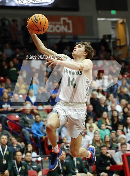 Thumbnail 2 in Sky View vs. Snow Canyon (UHSAA 4A Semifinal Playoff) photogallery.