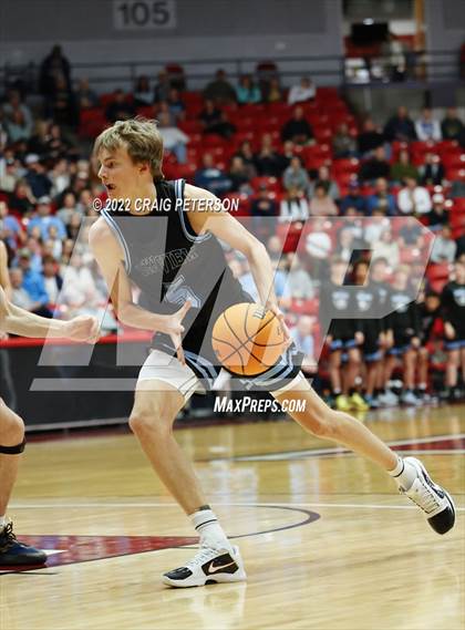 Thumbnail 3 in Sky View vs. Snow Canyon (UHSAA 4A Semifinal Playoff) photogallery.
