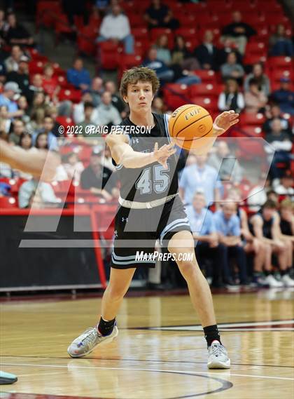 Thumbnail 1 in Sky View vs. Snow Canyon (UHSAA 4A Semifinal Playoff) photogallery.
