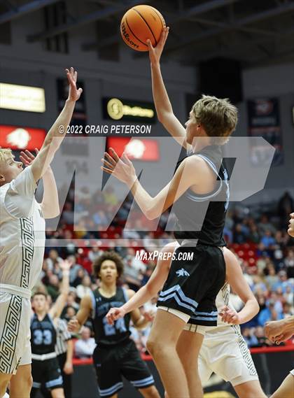 Thumbnail 3 in Sky View vs. Snow Canyon (UHSAA 4A Semifinal Playoff) photogallery.
