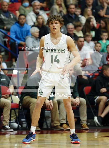 Thumbnail 2 in Sky View vs. Snow Canyon (UHSAA 4A Semifinal Playoff) photogallery.