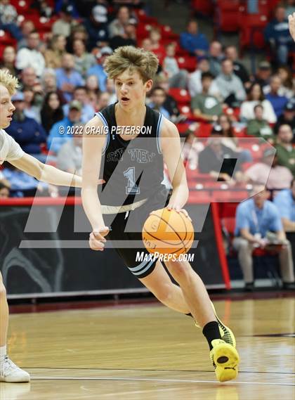 Thumbnail 2 in Sky View vs. Snow Canyon (UHSAA 4A Semifinal Playoff) photogallery.