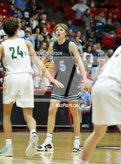 Thumbnail 1 in Sky View vs. Snow Canyon (UHSAA 4A Semifinal Playoff) photogallery.