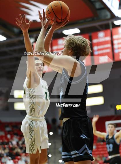 Thumbnail 3 in Sky View vs. Snow Canyon (UHSAA 4A Semifinal Playoff) photogallery.