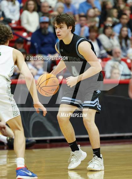Thumbnail 1 in Sky View vs. Snow Canyon (UHSAA 4A Semifinal Playoff) photogallery.