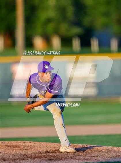 Thumbnail 1 in Paschal @ Keller (UIL 6A Region 1 Bi-District Playoff) photogallery.