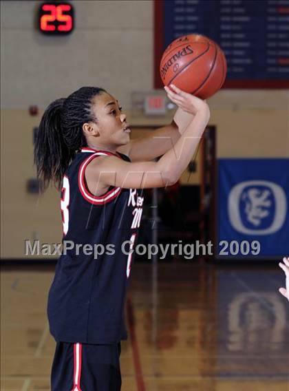 Thumbnail 3 in Dos Pueblos vs. Rio Mesa photogallery.