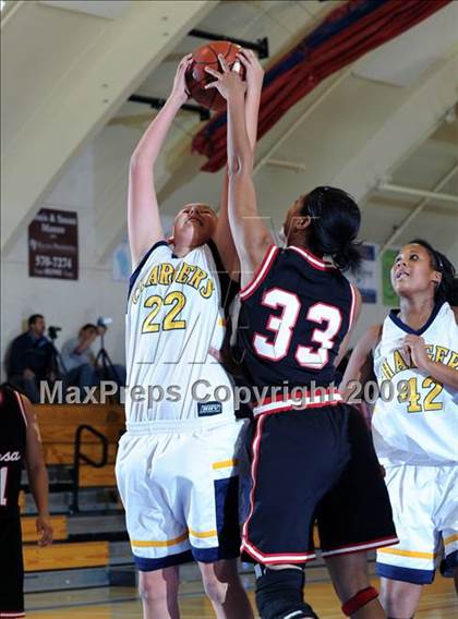 Thumbnail 3 in Dos Pueblos vs. Rio Mesa photogallery.