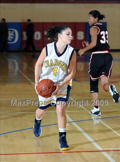 Thumbnail 3 in Dos Pueblos vs. Rio Mesa photogallery.