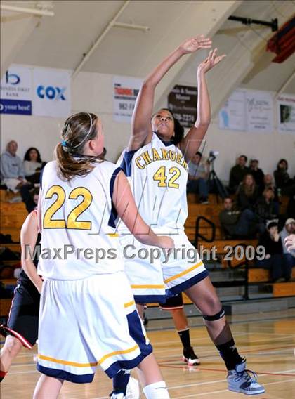 Thumbnail 3 in Dos Pueblos vs. Rio Mesa photogallery.