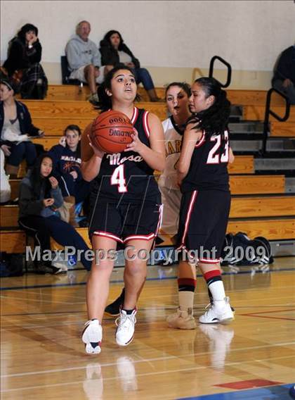Thumbnail 2 in Dos Pueblos vs. Rio Mesa photogallery.
