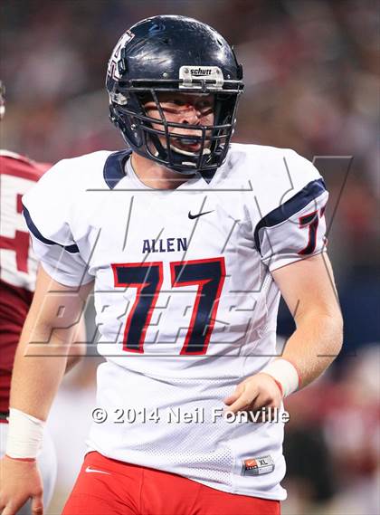 Thumbnail 1 in Allen vs. Keller Central (UIL 6A Division 1 Region I Bi-District Playoff) photogallery.