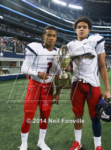 Thumbnail 1 in Allen vs. Keller Central (UIL 6A Division 1 Region I Bi-District Playoff) photogallery.