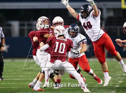 Thumbnail 3 in Allen vs. Keller Central (UIL 6A Division 1 Region I Bi-District Playoff) photogallery.