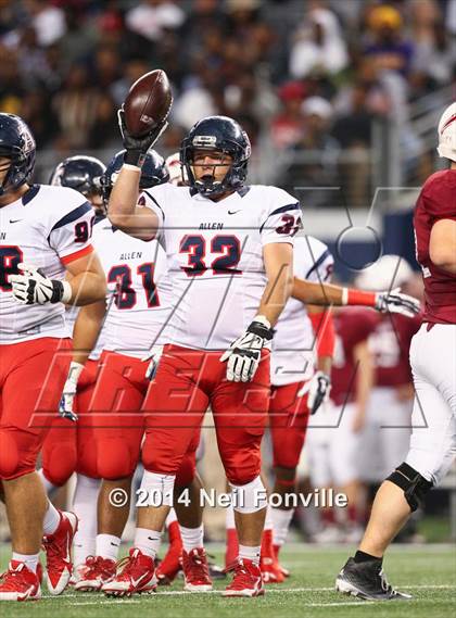 Thumbnail 3 in Allen vs. Keller Central (UIL 6A Division 1 Region I Bi-District Playoff) photogallery.