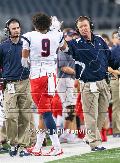 Thumbnail 3 in Allen vs. Keller Central (UIL 6A Division 1 Region I Bi-District Playoff) photogallery.