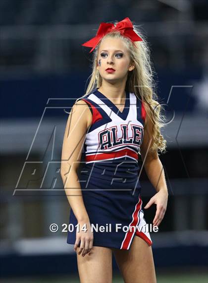 Thumbnail 2 in Allen vs. Keller Central (UIL 6A Division 1 Region I Bi-District Playoff) photogallery.
