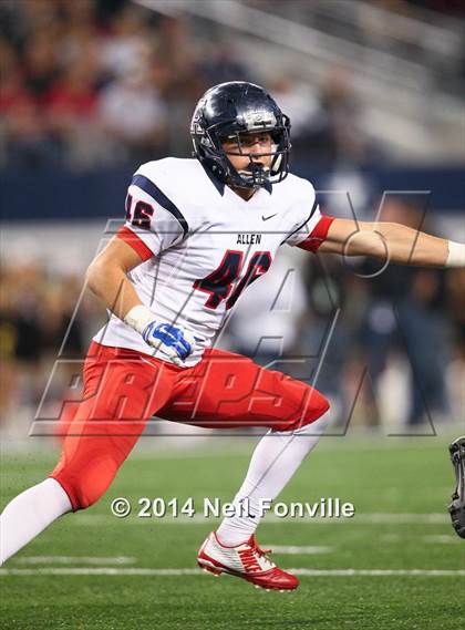 Thumbnail 3 in Allen vs. Keller Central (UIL 6A Division 1 Region I Bi-District Playoff) photogallery.