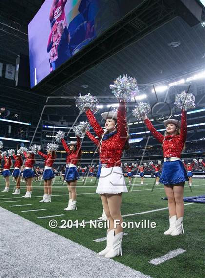 Thumbnail 1 in Allen vs. Keller Central (UIL 6A Division 1 Region I Bi-District Playoff) photogallery.