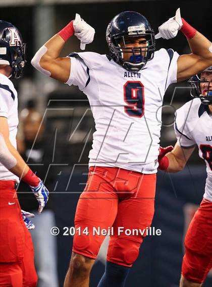 Thumbnail 1 in Allen vs. Keller Central (UIL 6A Division 1 Region I Bi-District Playoff) photogallery.