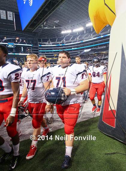 Thumbnail 2 in Allen vs. Keller Central (UIL 6A Division 1 Region I Bi-District Playoff) photogallery.
