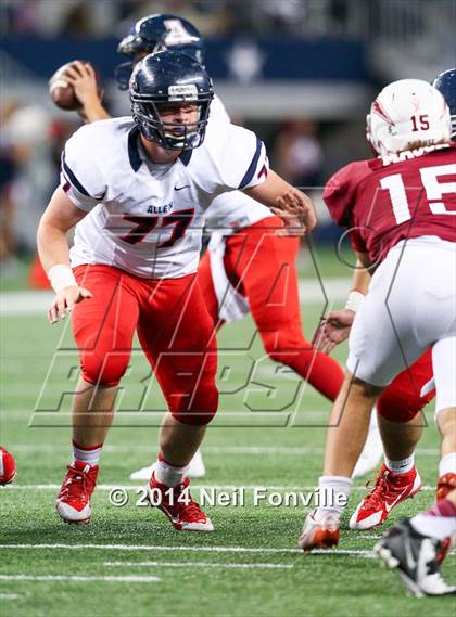 Thumbnail 2 in Allen vs. Keller Central (UIL 6A Division 1 Region I Bi-District Playoff) photogallery.