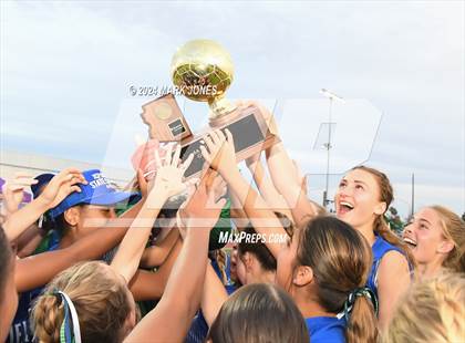 Thumbnail 1 in Xavier College Prep vs. Hamilton (AIA 6A Final - Awards) photogallery.