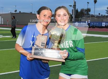 Thumbnail 3 in Xavier College Prep vs. Hamilton (AIA 6A Final - Awards) photogallery.
