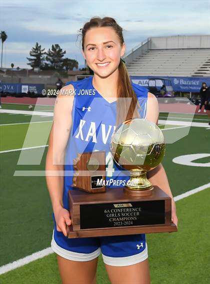 Thumbnail 2 in Xavier College Prep vs. Hamilton (AIA 6A Final - Awards) photogallery.