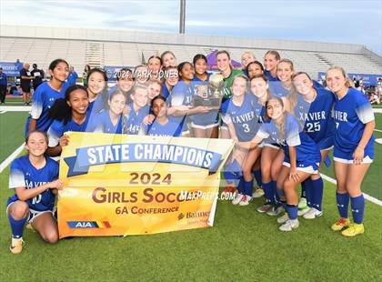 Thumbnail 2 in Xavier College Prep vs. Hamilton (AIA 6A Final - Awards) photogallery.