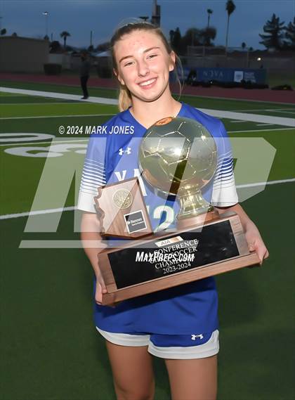 Thumbnail 1 in Xavier College Prep vs. Hamilton (AIA 6A Final - Awards) photogallery.