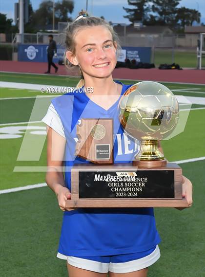 Thumbnail 2 in Xavier College Prep vs. Hamilton (AIA 6A Final - Awards) photogallery.