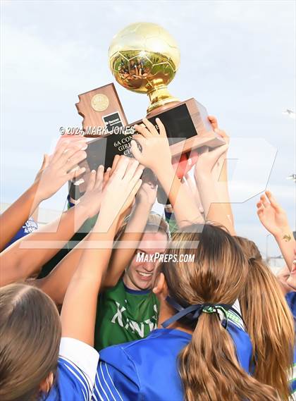 Thumbnail 1 in Xavier College Prep vs. Hamilton (AIA 6A Final - Awards) photogallery.
