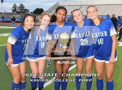 Thumbnail 2 in Xavier College Prep vs. Hamilton (AIA 6A Final - Awards) photogallery.