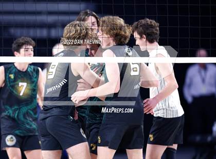 Thumbnail 2 in Patrick Henry vs Maggie Walker (VHSL Class 4 State Final) photogallery.