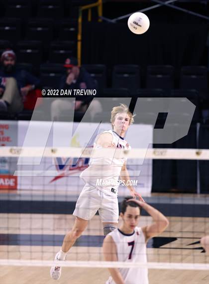 Thumbnail 1 in Patrick Henry vs Maggie Walker (VHSL Class 4 State Final) photogallery.