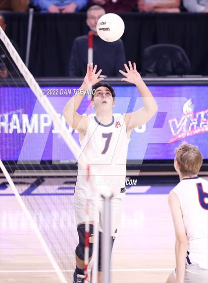Thumbnail 1 in Patrick Henry vs Maggie Walker (VHSL Class 4 State Final) photogallery.