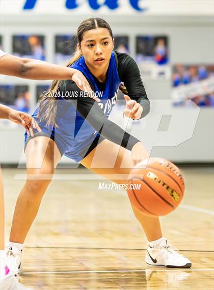 Thumbnail 1 in Robinson @ Connally photogallery.