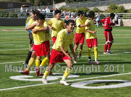 Thumbnail 3 in Gustine vs. Encina Prep (CIF SJS D6 Final) photogallery.