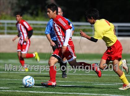 Thumbnail 1 in Gustine vs. Encina Prep (CIF SJS D6 Final) photogallery.