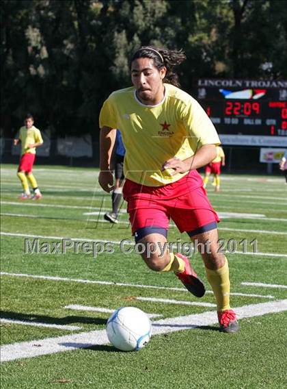 Thumbnail 3 in Gustine vs. Encina Prep (CIF SJS D6 Final) photogallery.
